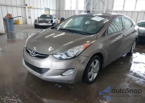 2013 Hyundai Elantra Gls z USA, uszkodzony, nr VIN 5NPDH4AE8DH414468